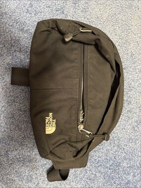 The North Face Black Waist Bag AKA Fanny pack